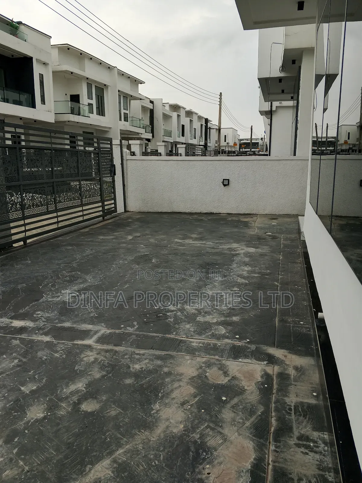 4bdrm Duplex in Lekki Palm City, Ado / Ajah for sale in Ado / Ajah