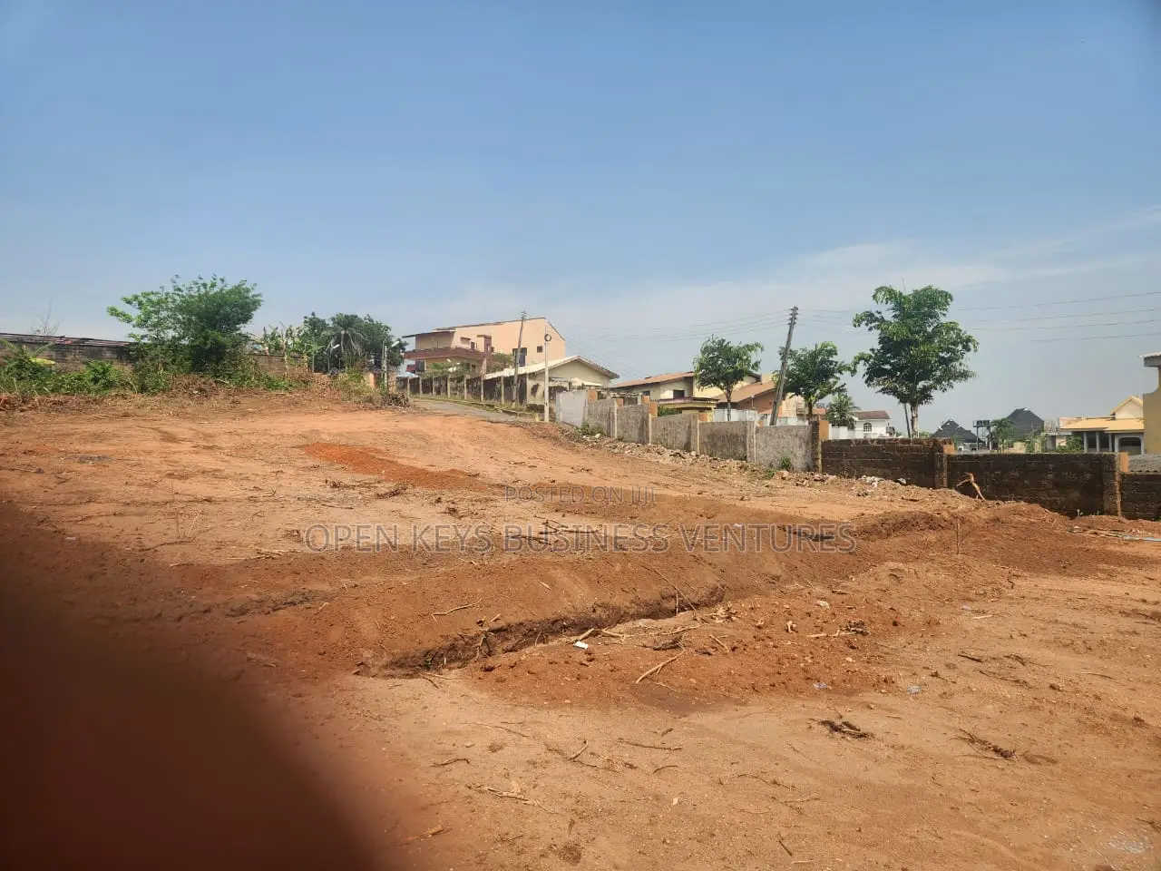 Plots of Land in a Strategic Area in Idishin
