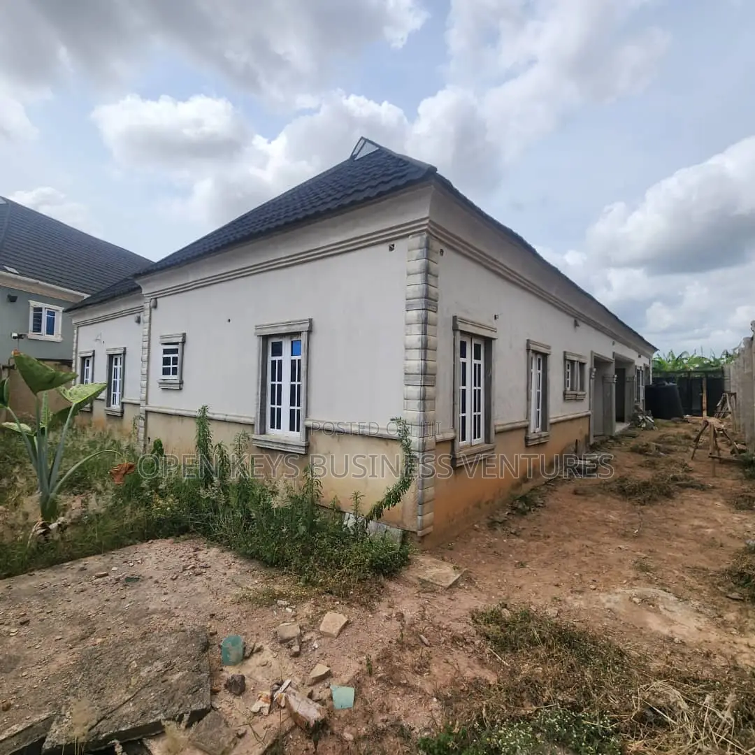 2bdrm House in With-God, Akala Express for sale in Akala Express