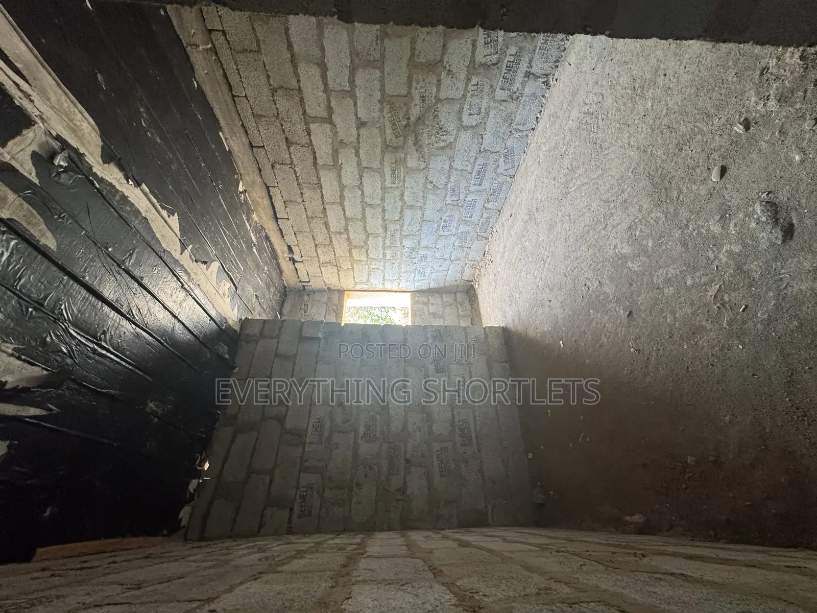 3bdrm Apartment in Kaura for sale in Kaura