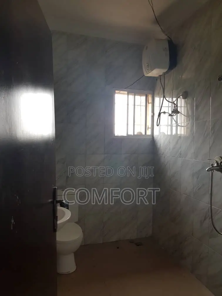 2bdrm Block of Flats in Kubwa for sale in Kubwa
