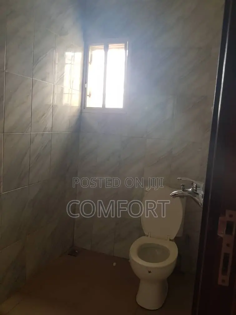 2bdrm Block of Flats in Kubwa for sale in Kubwa