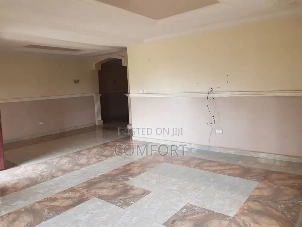 2bdrm Block of Flats in Kubwa for sale in Kubwa