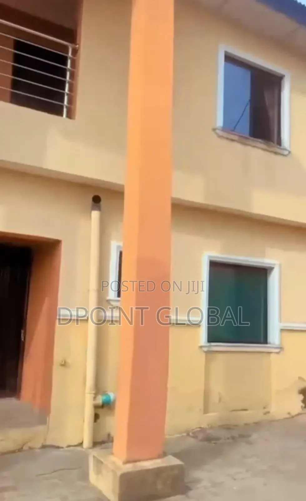 8bdrm Block of Flats in Phase One, Igando / Ikotun/Igando for sale in Igando / Ikotun/Igando