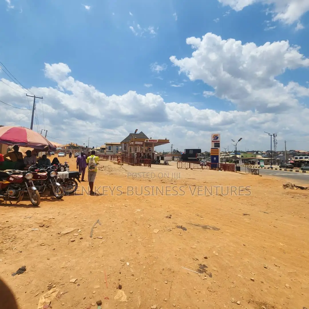 A Standard Plot of Land in a Good Location in Akala Express