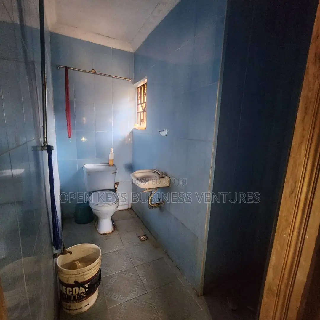 4bdrm Bungalow in Yawiri, Akobo-Ojurin for sale in Akobo