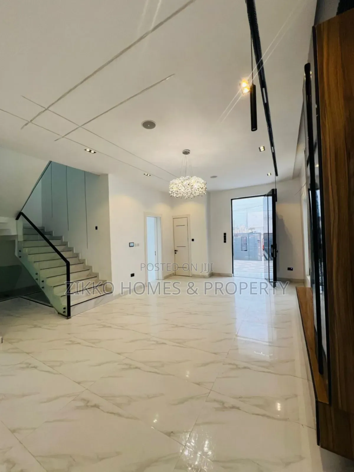 4bdrm Duplex in Ajah, Lekki for sale in Lekki