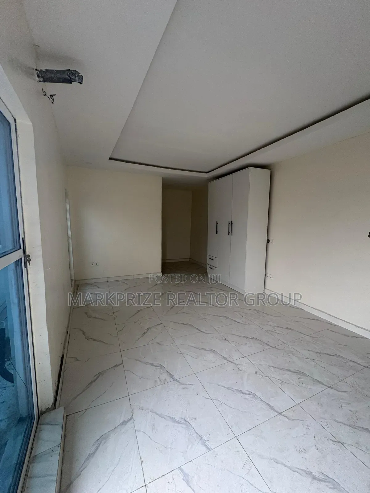 Furnished 2bdrm Penthouse in Ikota, Lekki Lagos for sale in Ikota