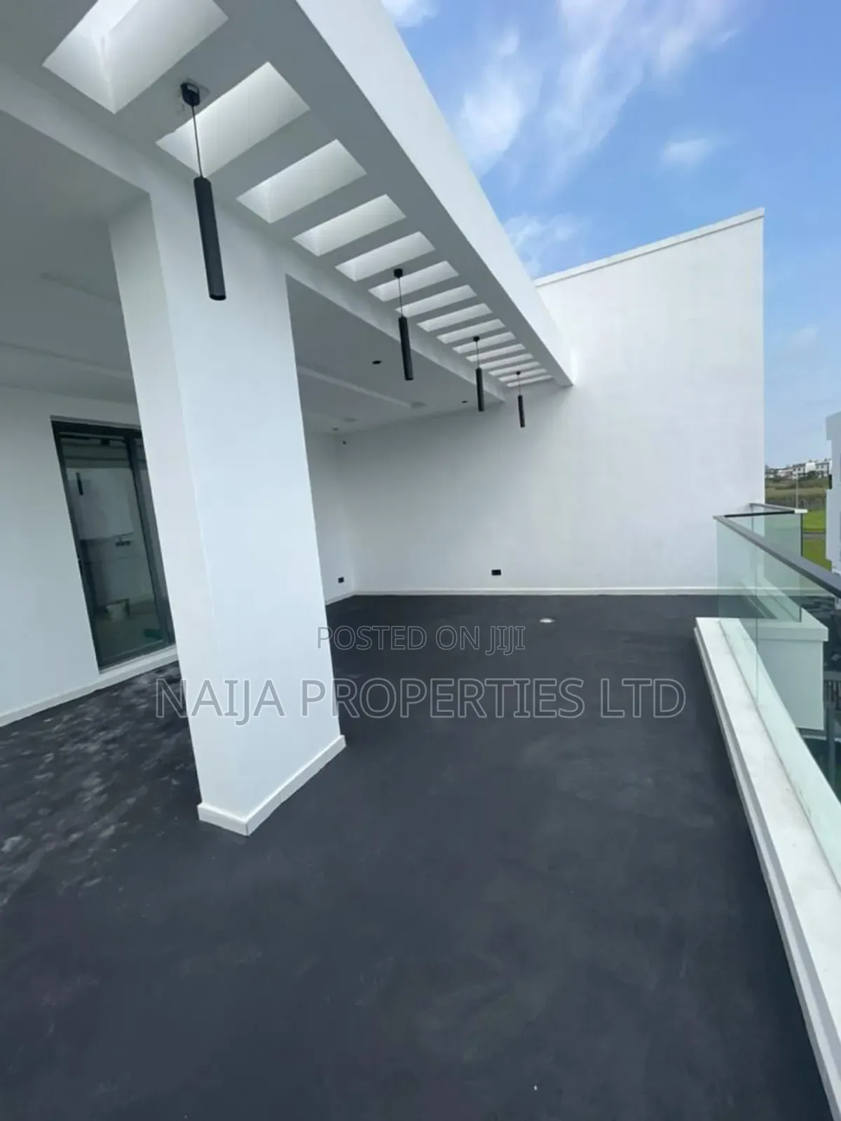 5bdrm Duplex in Cowrie Creek Estate, Ikate for rent in Ikate