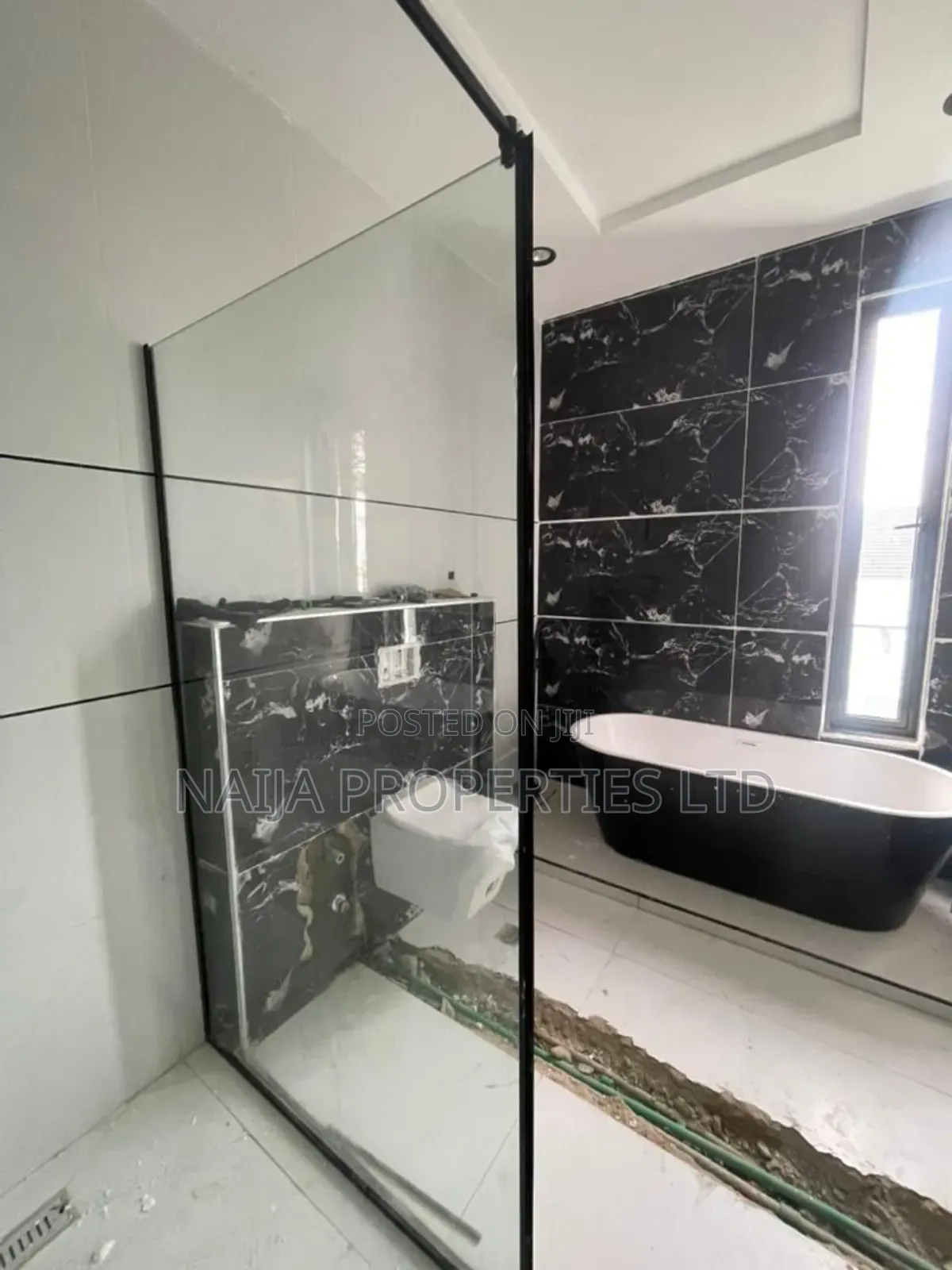 5bdrm Duplex in Cowrie Creek Estate, Ikate for rent in Ikate