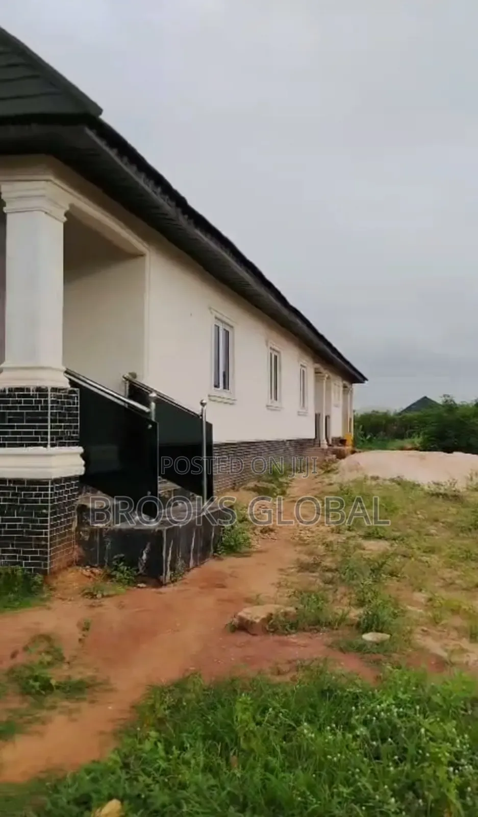 3bdrm Bungalow in Benin City for sale in Benin City