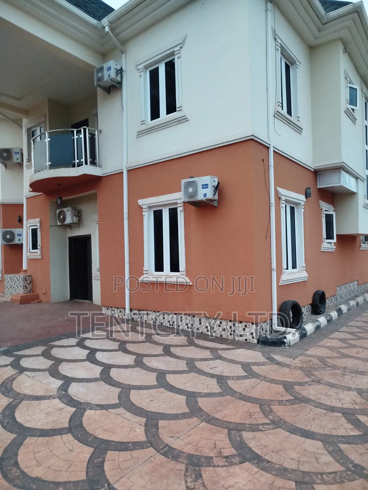 6bdrm Duplex in Independence Layout, Enugu for sale in Enugu