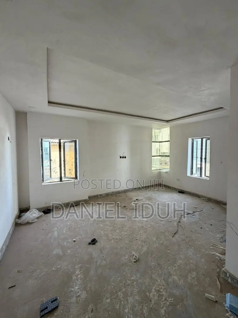 6bdrm Duplex in Area 11 for rent in Area 11