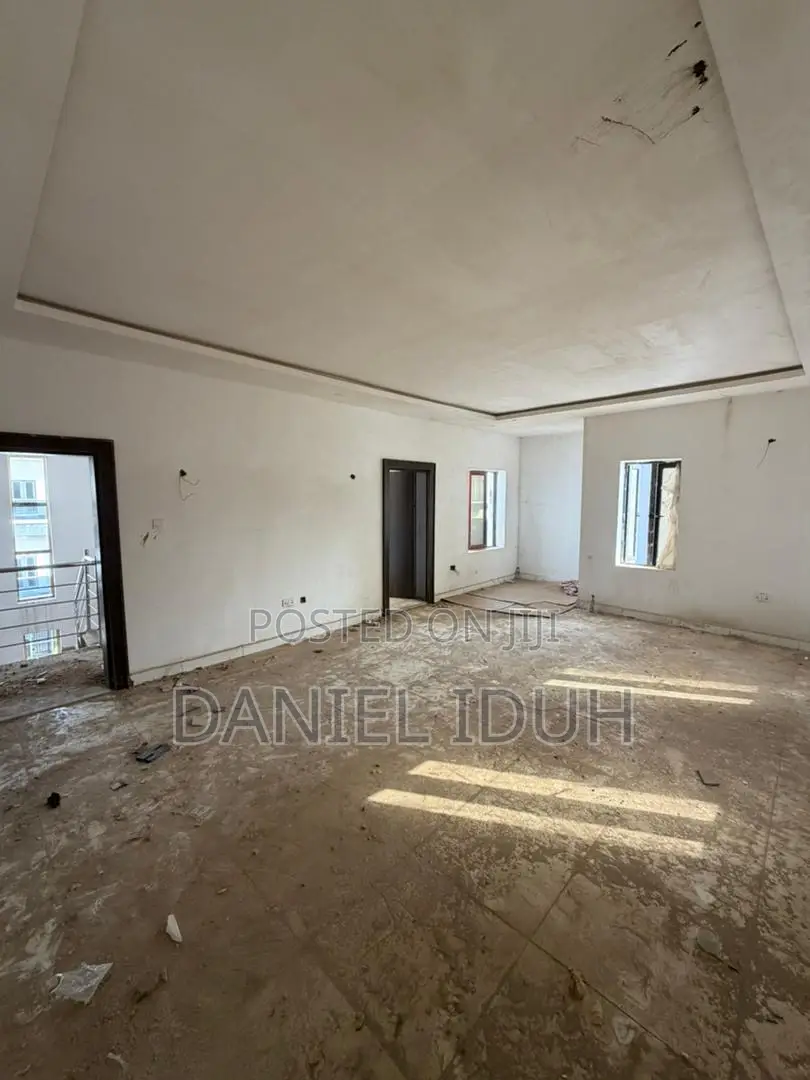 6bdrm Duplex in Area 11 for rent in Area 11