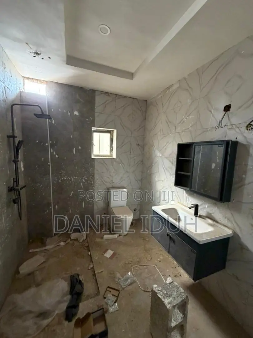 6bdrm Duplex in Area 11 for rent in Area 11