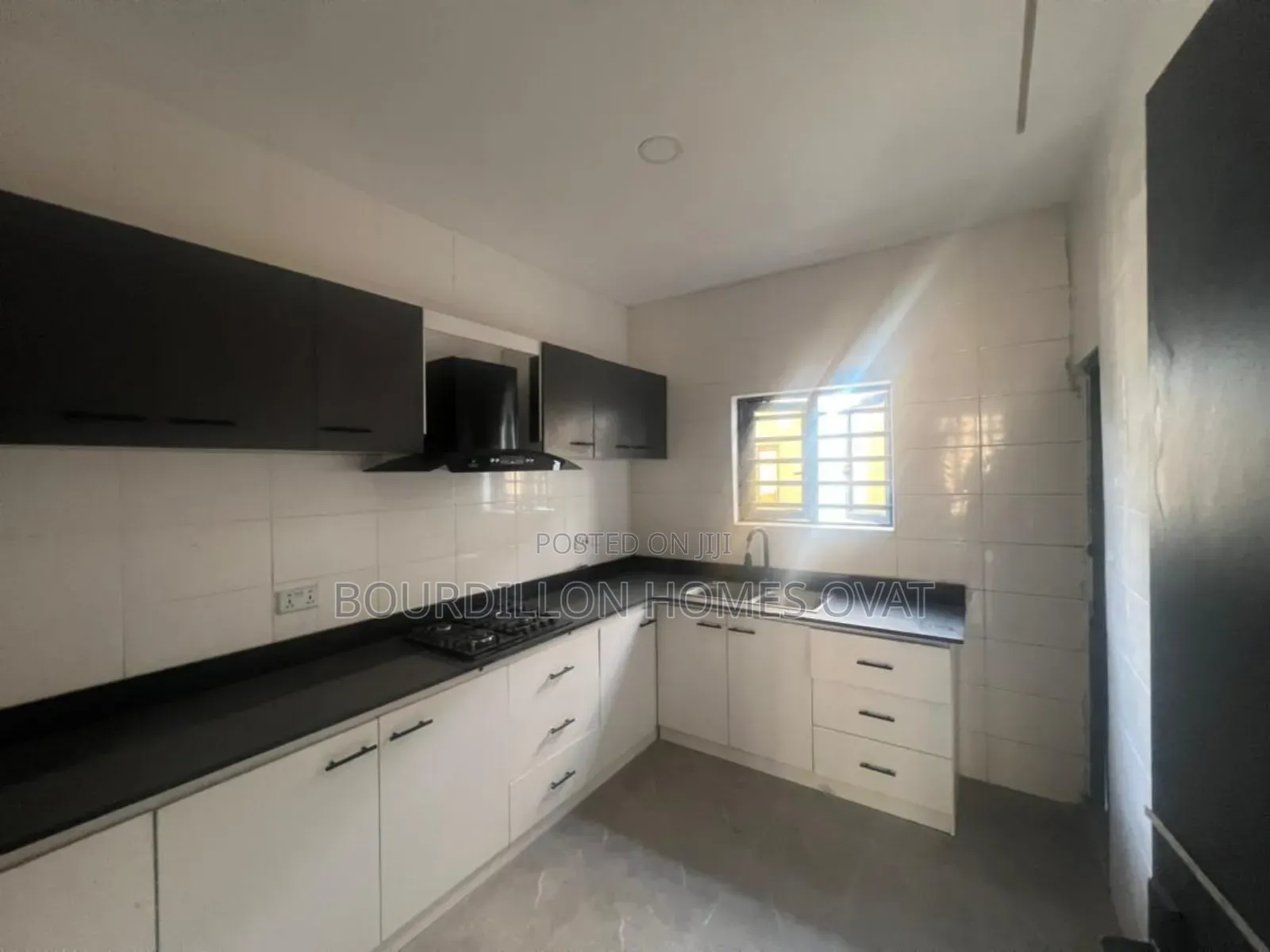 2bdrm Apartment in Ologolo Lekki Lagos for sale in Ologolo