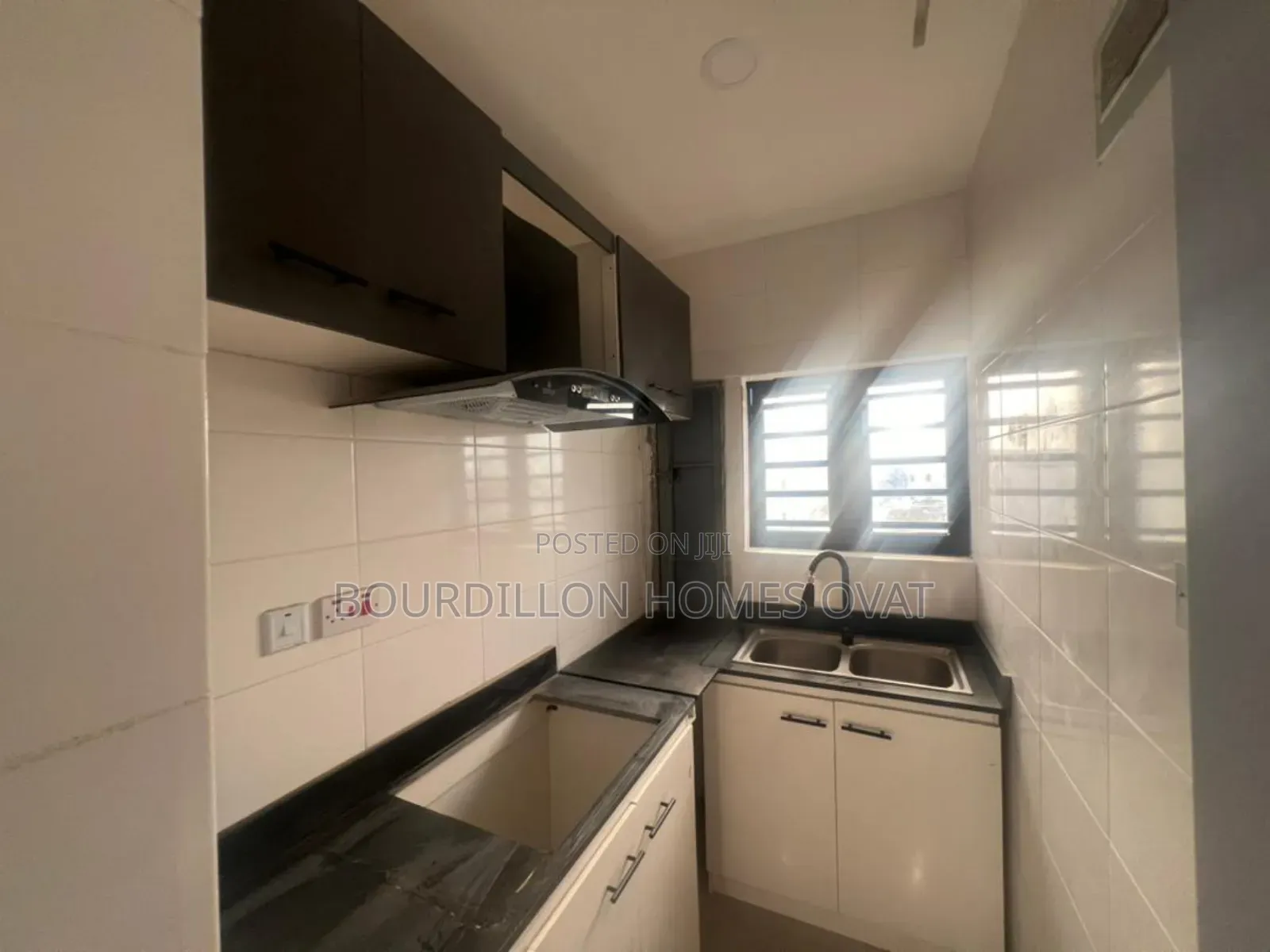 1bdrm Apartment in Ologolo Lekki Lagos for sale in Ologolo