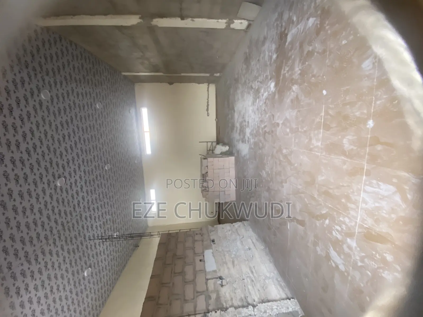 Available Showroom in Enugu