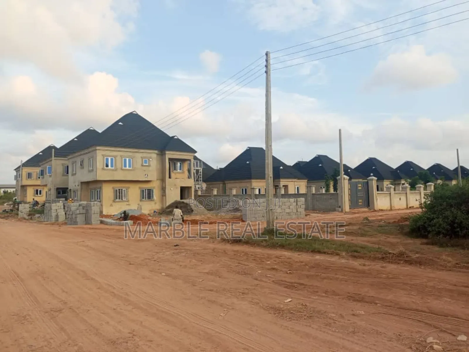 Lands Near Ipaja, 35 Mins to Ikeja in Ipaja / Ipaja