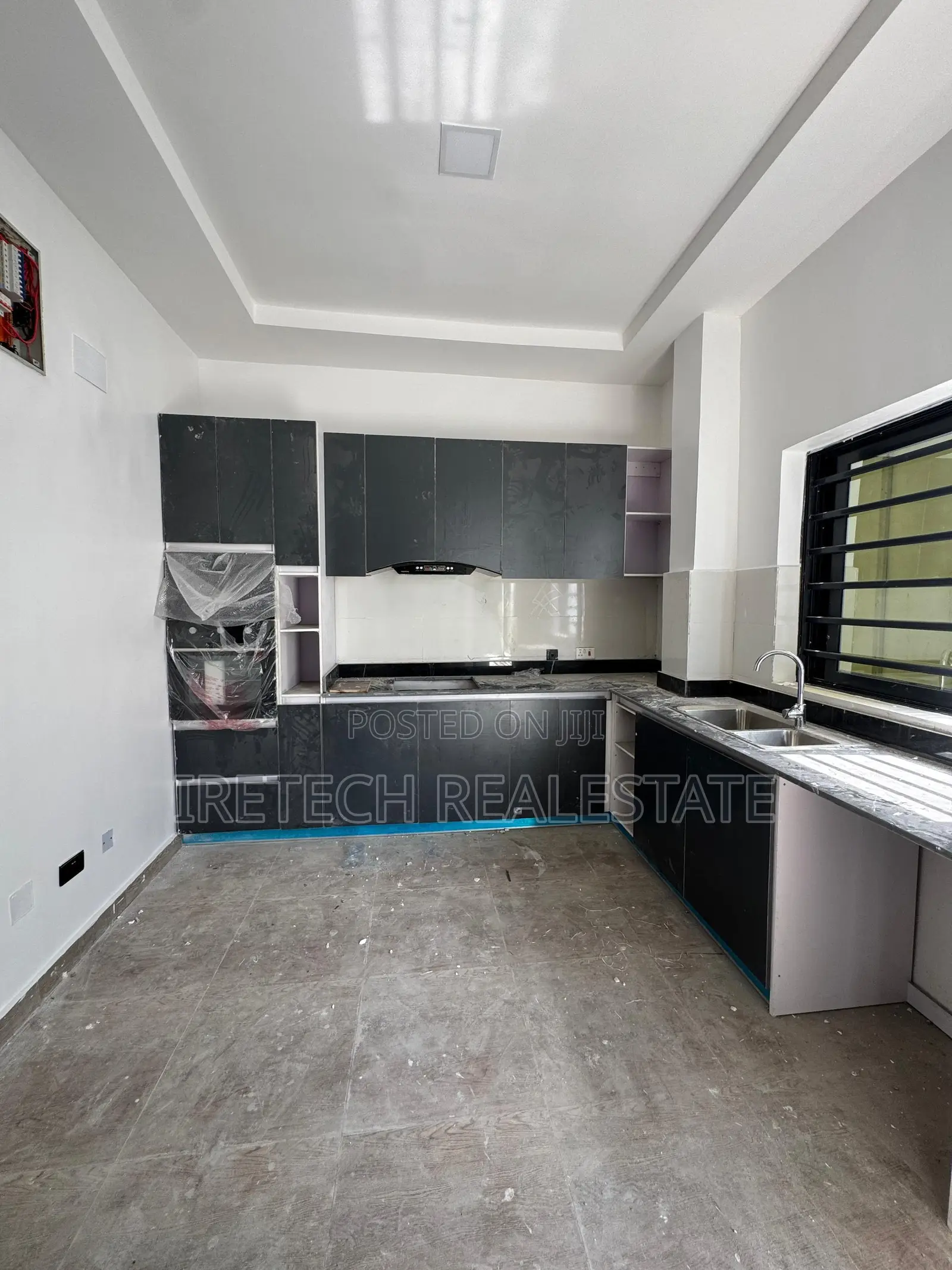 2bdrm Apartment in Orchid, Chevron for sale in Chevron