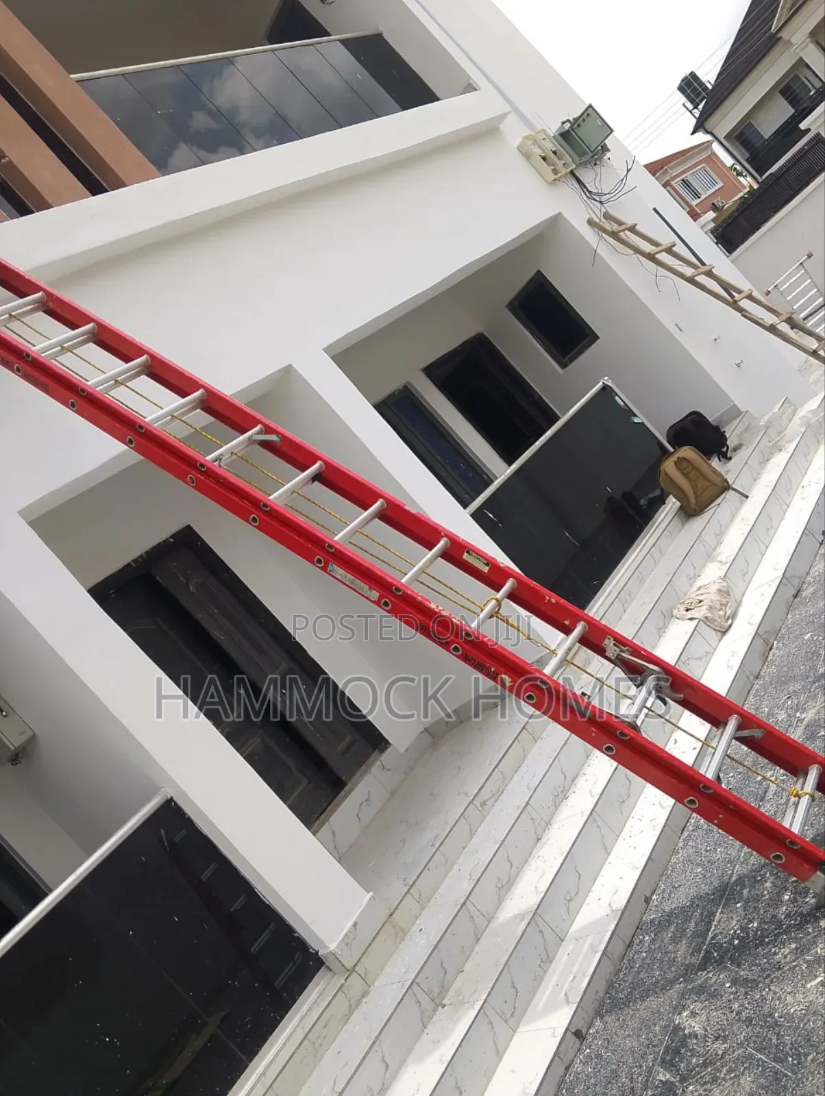 2bdrm Block of Flats in Akala Estate, Akobo for rent in Akobo