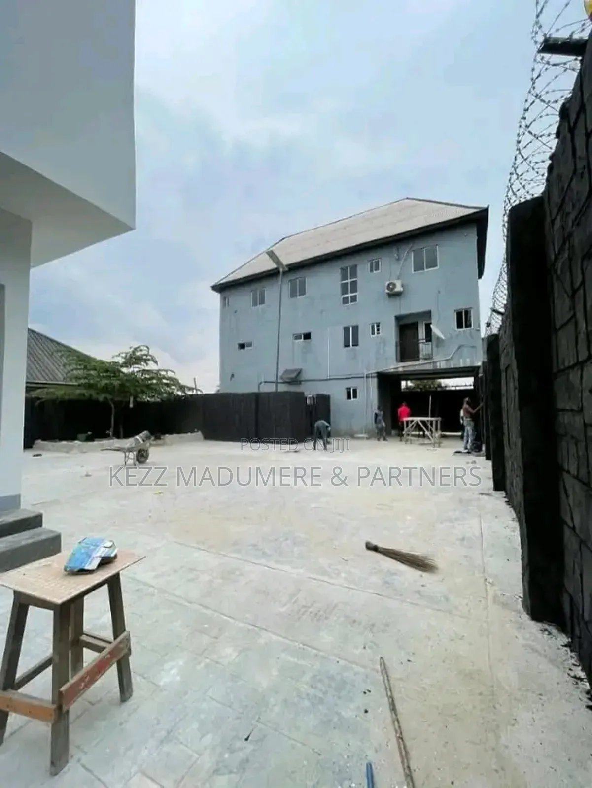 4bdrm Duplex in Eneka , Port for sale in Eneka