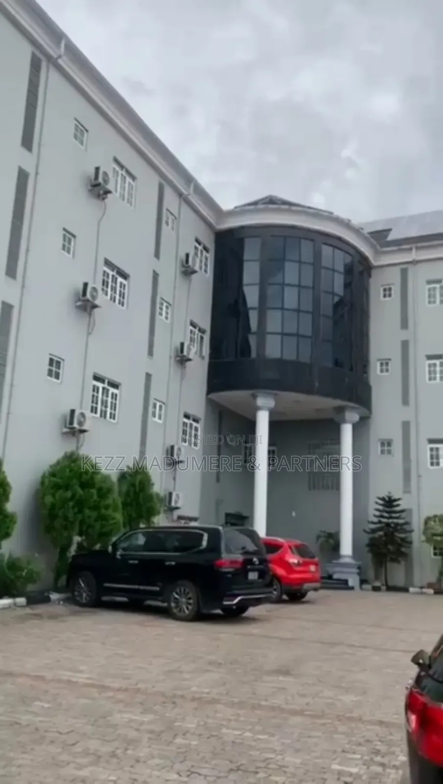 For Sale : Functional 45 Rooms Hotel , New Gra , Port Harcourt in GRA Phase 2 / Port-Harcourt