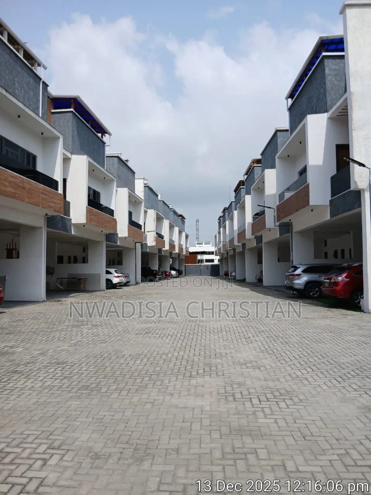 Furnished 4bdrm Block of Flats in Ikate for sale in Ikate