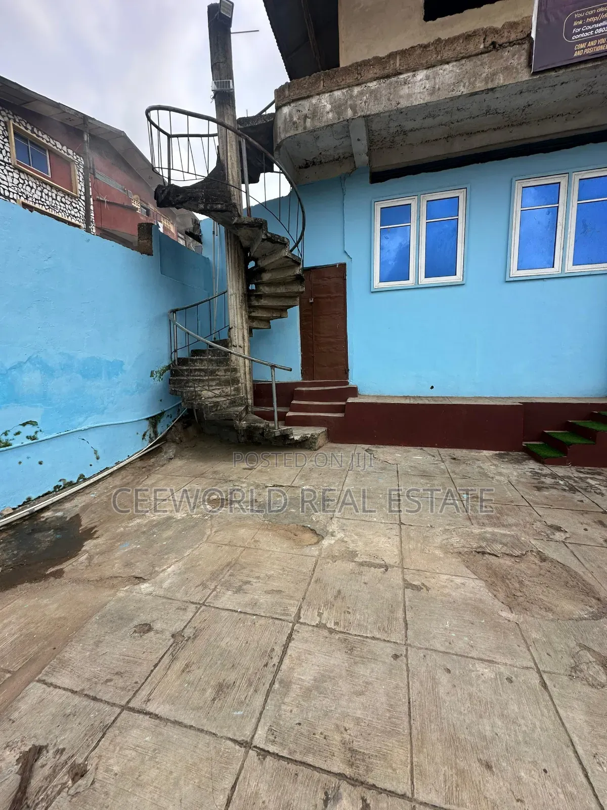 Mini Warehouse Storey Building at Veterinary Mokola in Adamasingba