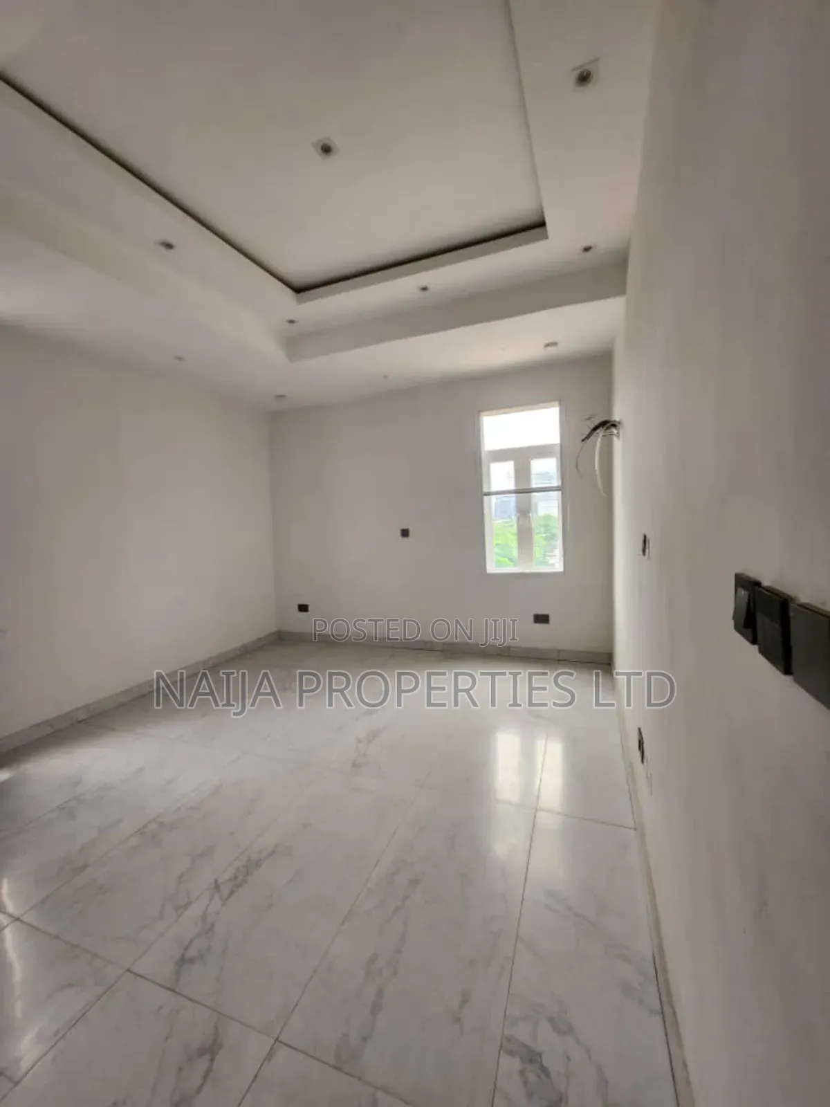 3bdrm Apartment in Ligali Ayorinde for rent in Ligali Ayorinde