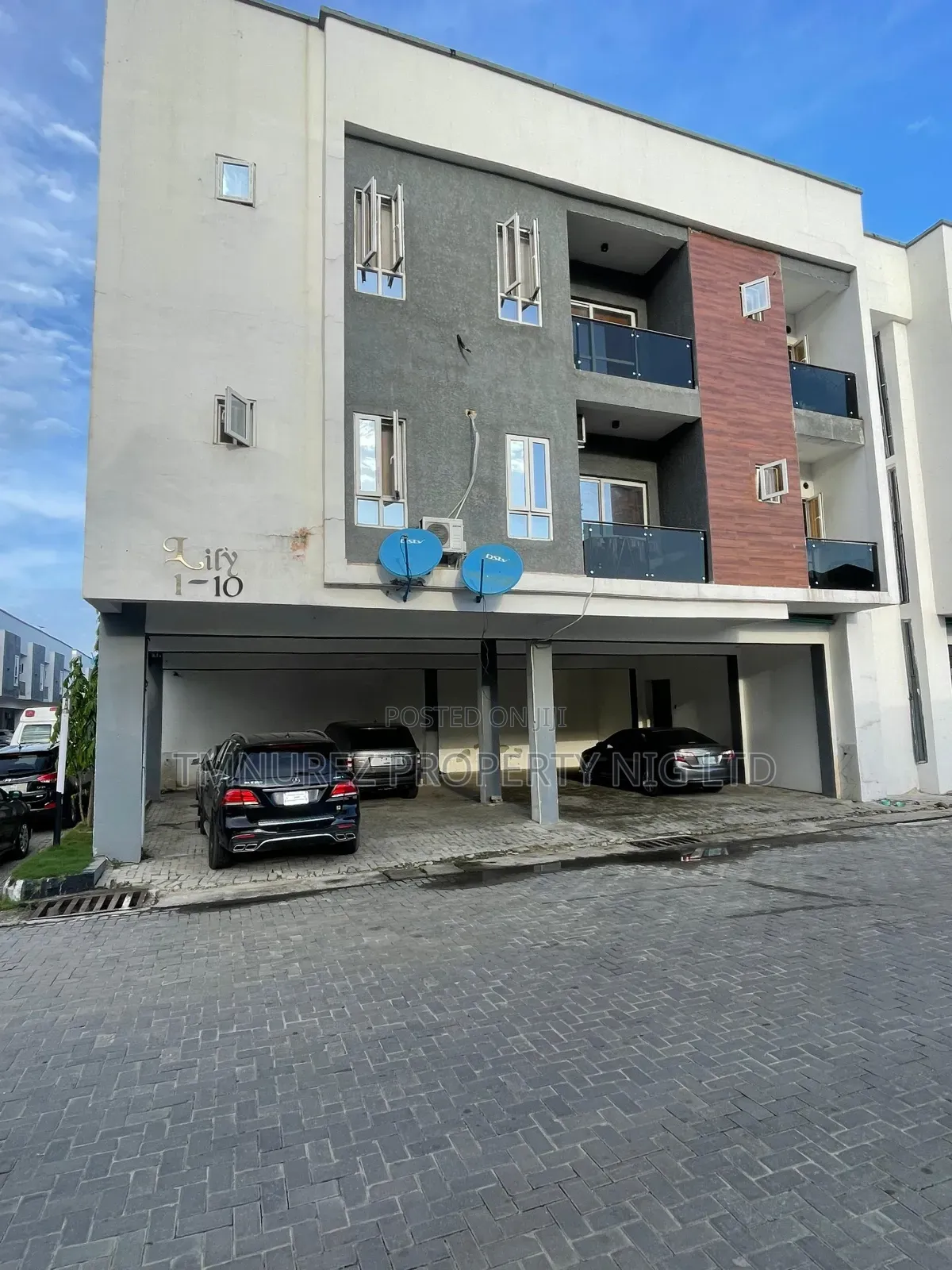 2bdrm Apartment in Haris Drive, VGC / Ajah for rent in VGC / Ajah