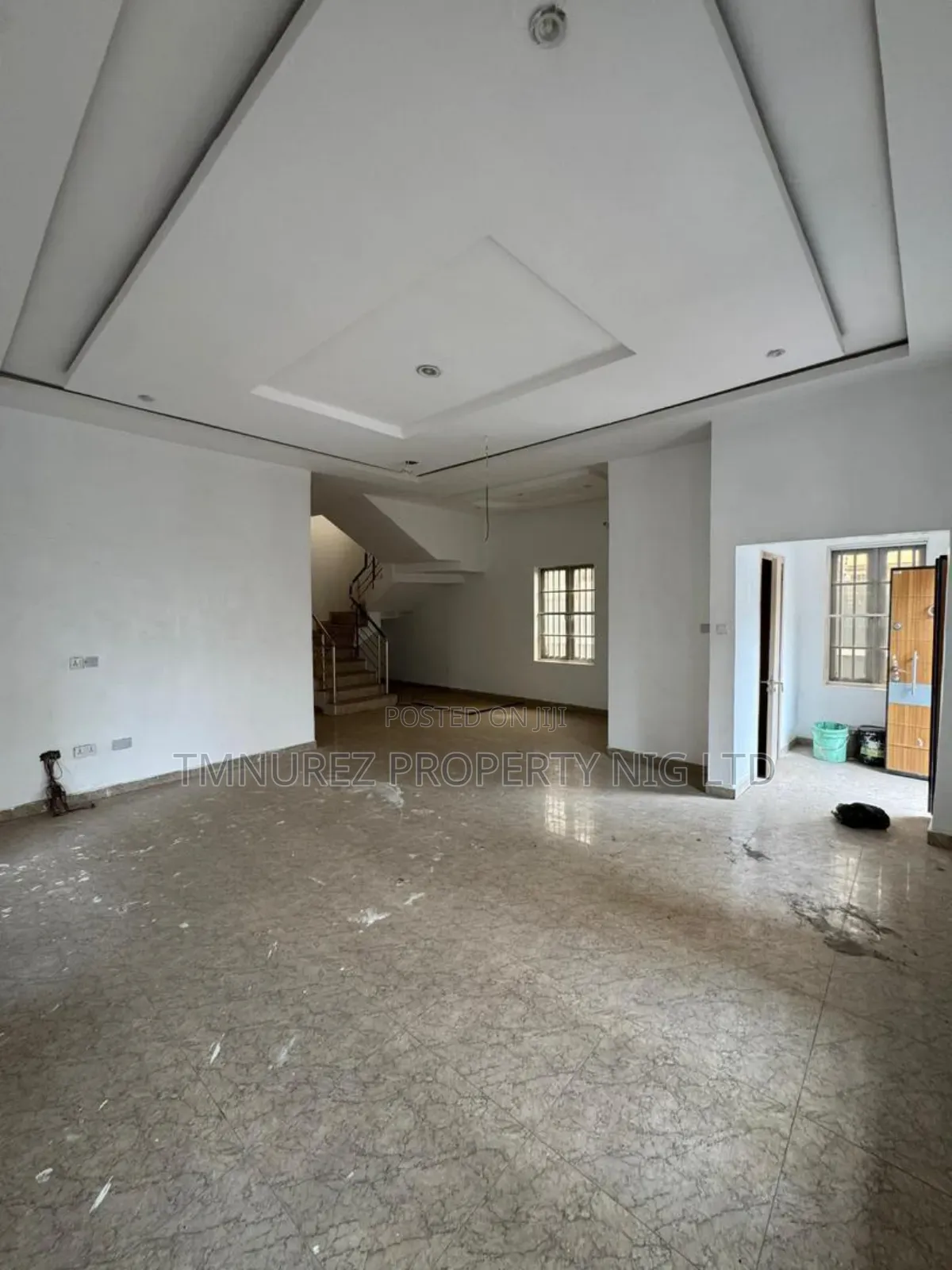5bdrm Duplex in Agungi Estate for rent in Agungi