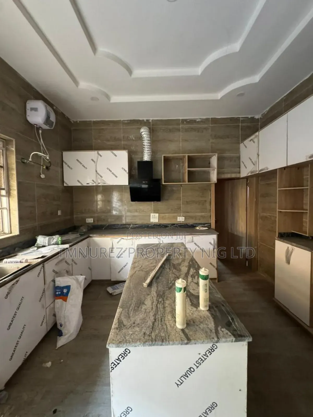 5bdrm Duplex in Agungi Estate for rent in Agungi