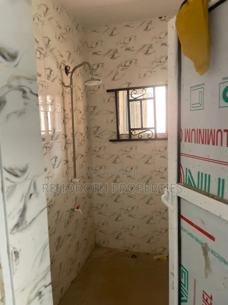 2bdrm Bungalow in Ifelodun Aba Panu, Akala Express for rent in Akala Express