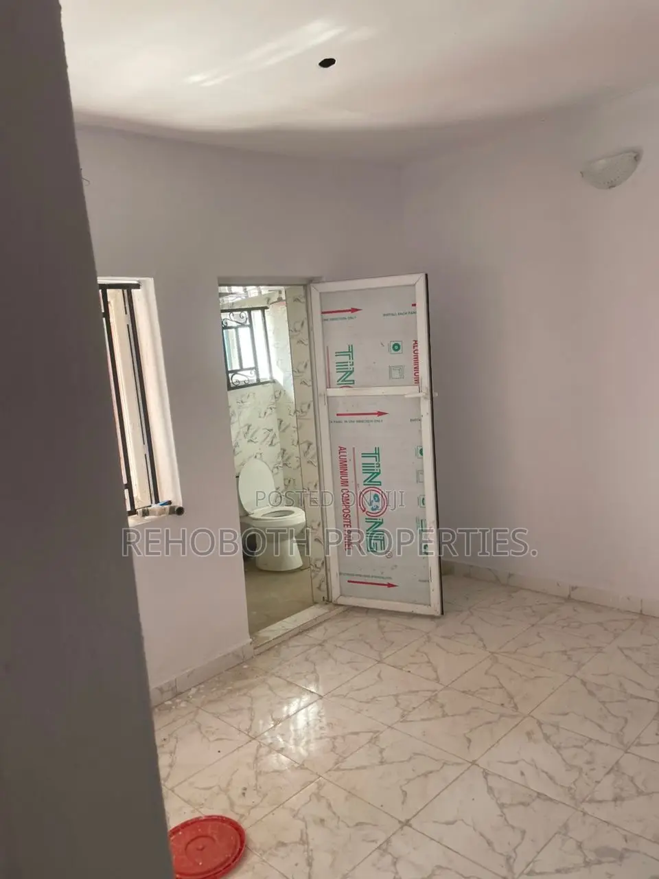 2bdrm Bungalow in Ifelodun Aba Panu, Akala Express for rent in Akala Express