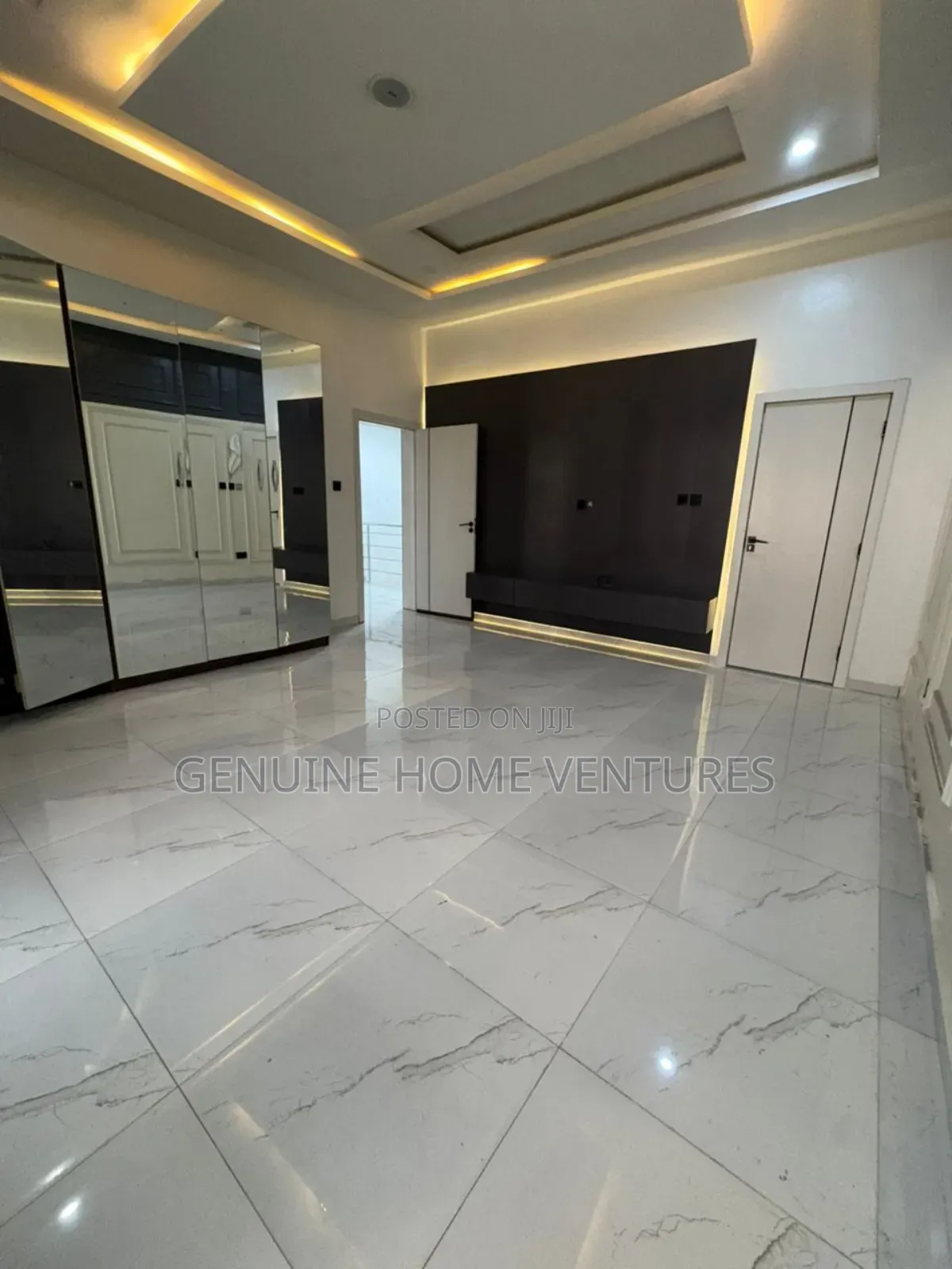 4bdrm Duplex in Ikeja Gra for sale in Ikeja GRA