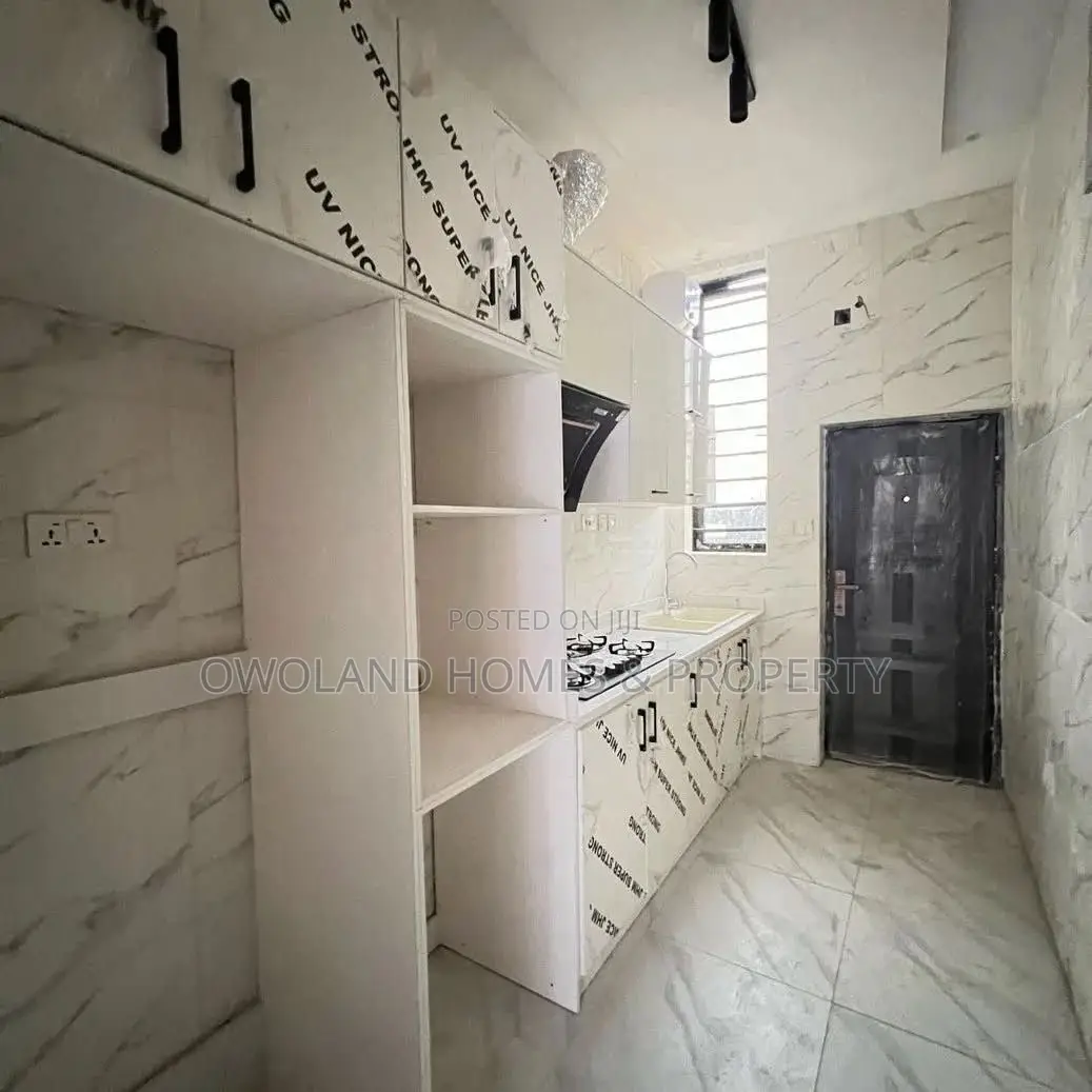 3bdrm Duplex in Ikota Lekki for rent in Ikota