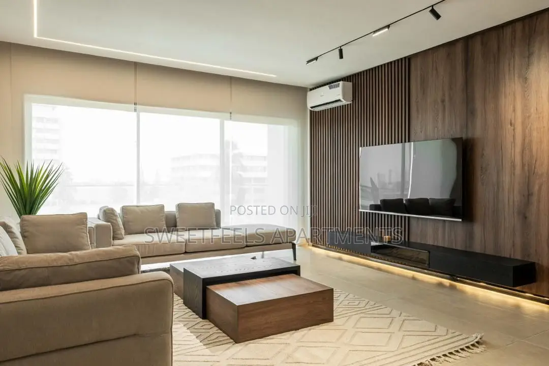 Beautiful Sea View Luxury 3bedroom in Ahmadu Bello Way