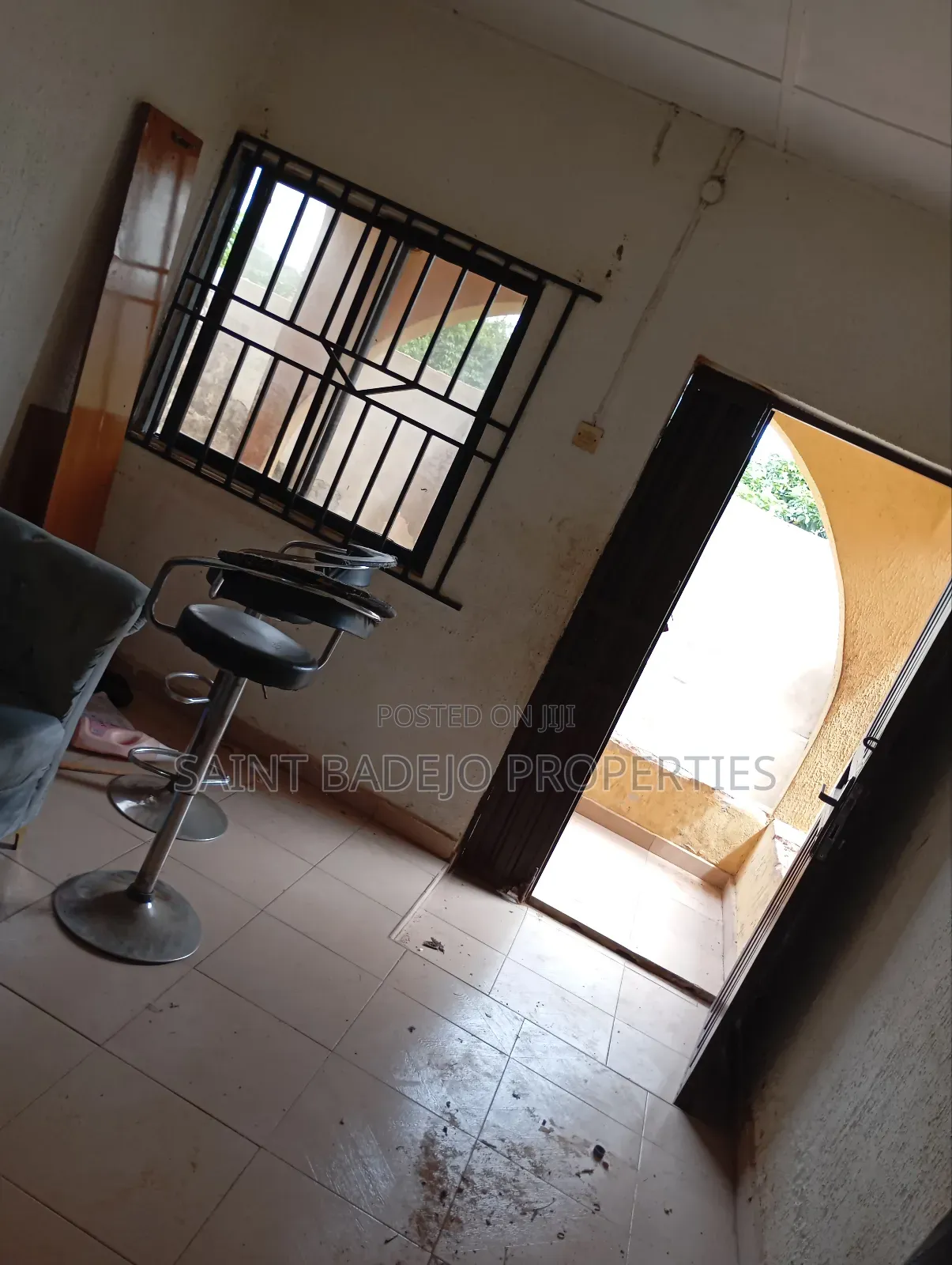 1bdrm Block of Flats in Oremeji Cda., Gberigbe for rent in Gberigbe