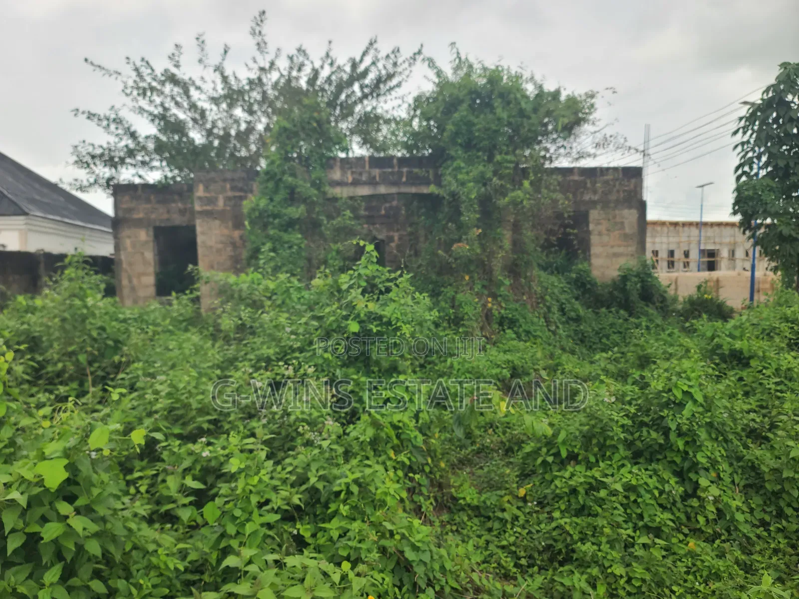 4bdrm Bungalow in Okhuoromi Off, Benin City for sale in Benin City
