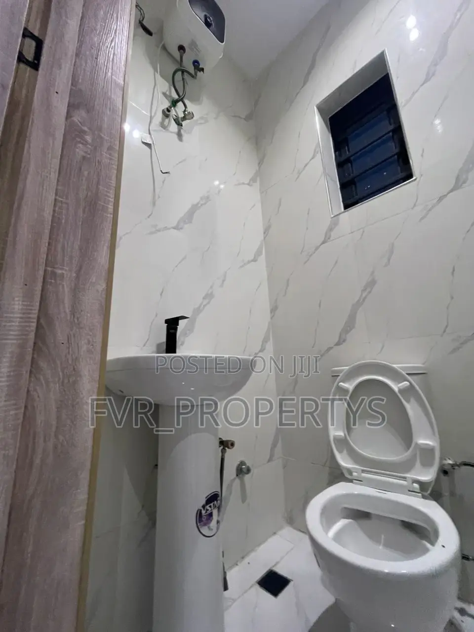 1bdrm Shared Apartment in Ikota, Lagos Island / Lagos Island for rent in Lagos Island / Lagos Island