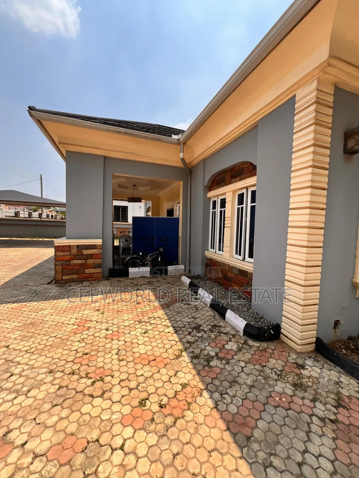 4bdrm Bungalow in Calton Gate Estate, Akobo for rent in Akobo