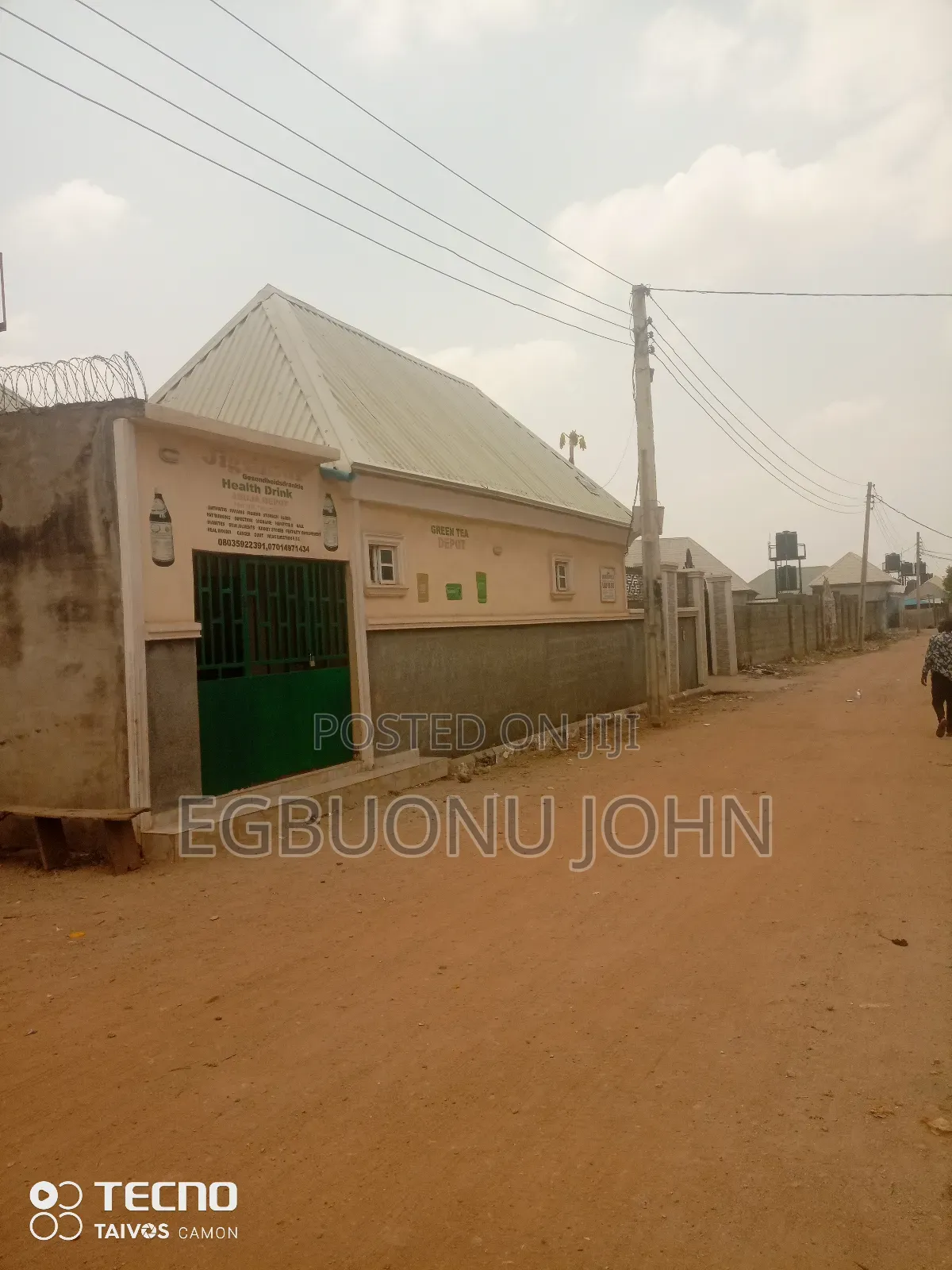 C of O , R of O and Agis Paper With Fcda Building Approval. 4 Sale in Dei-Dei