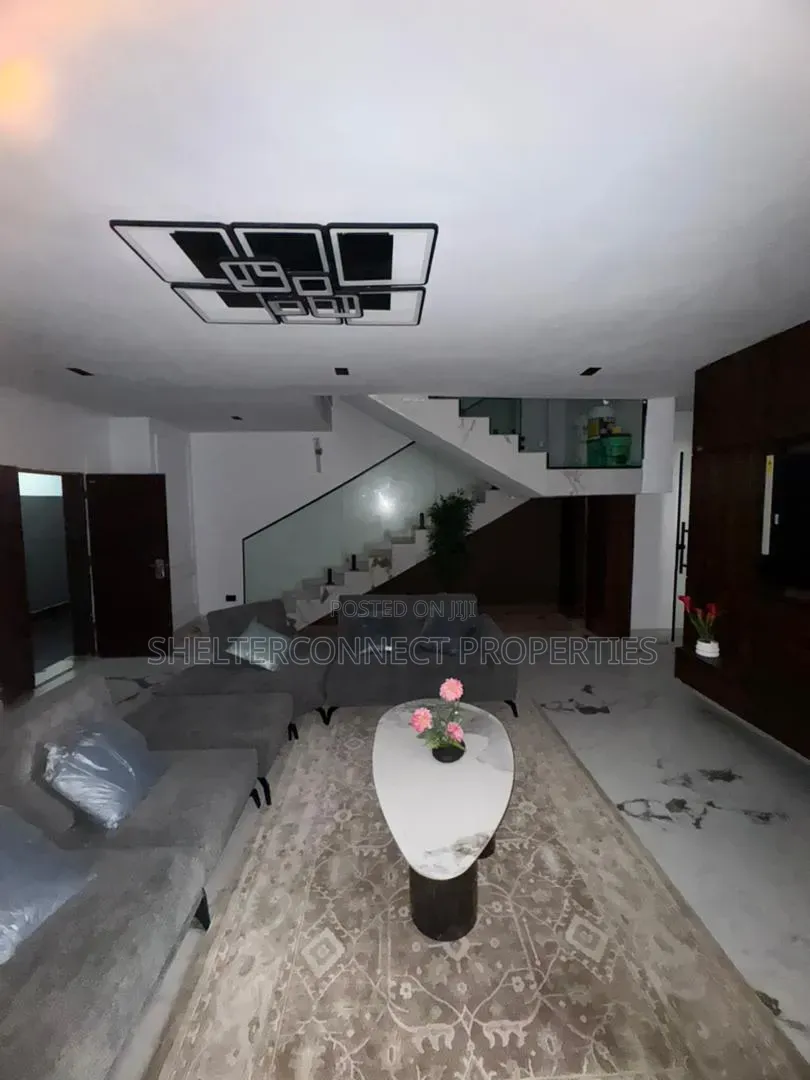 Furnished 5bdrm Maisonette in Ikate for sale in Ikate