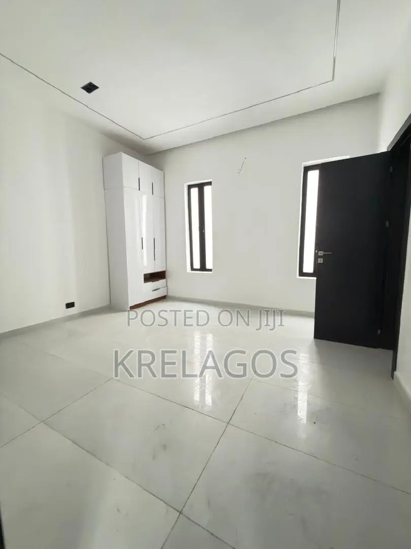 5bdrm Duplex in Ado / Ajah for sale in Ado / Ajah