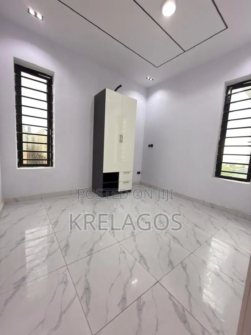 4bdrm Duplex in Ajah for sale in Ado / Ajah