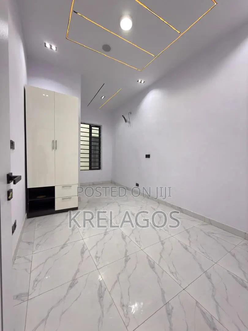 4bdrm Duplex in Ajah for sale in Ado / Ajah