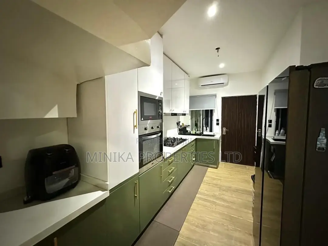 Furnished 3bdrm Duplex in Estate, Ikate-Elegushi for sale in Ikate-Elegushi