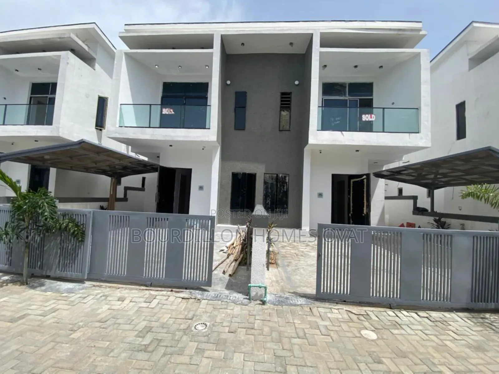 4bdrm Duplex in Orchid Lekki Lagos for sale in Ilaje / Lekki