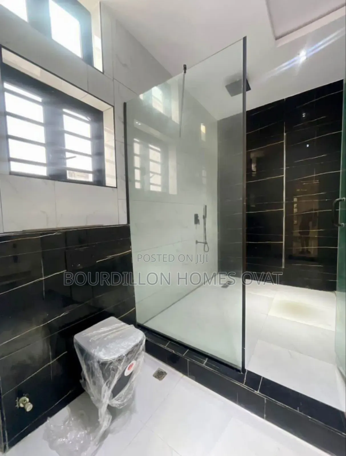 Furnished 5bdrm Duplex in Orchid Lekki Lagos for sale in Ilaje / Lekki